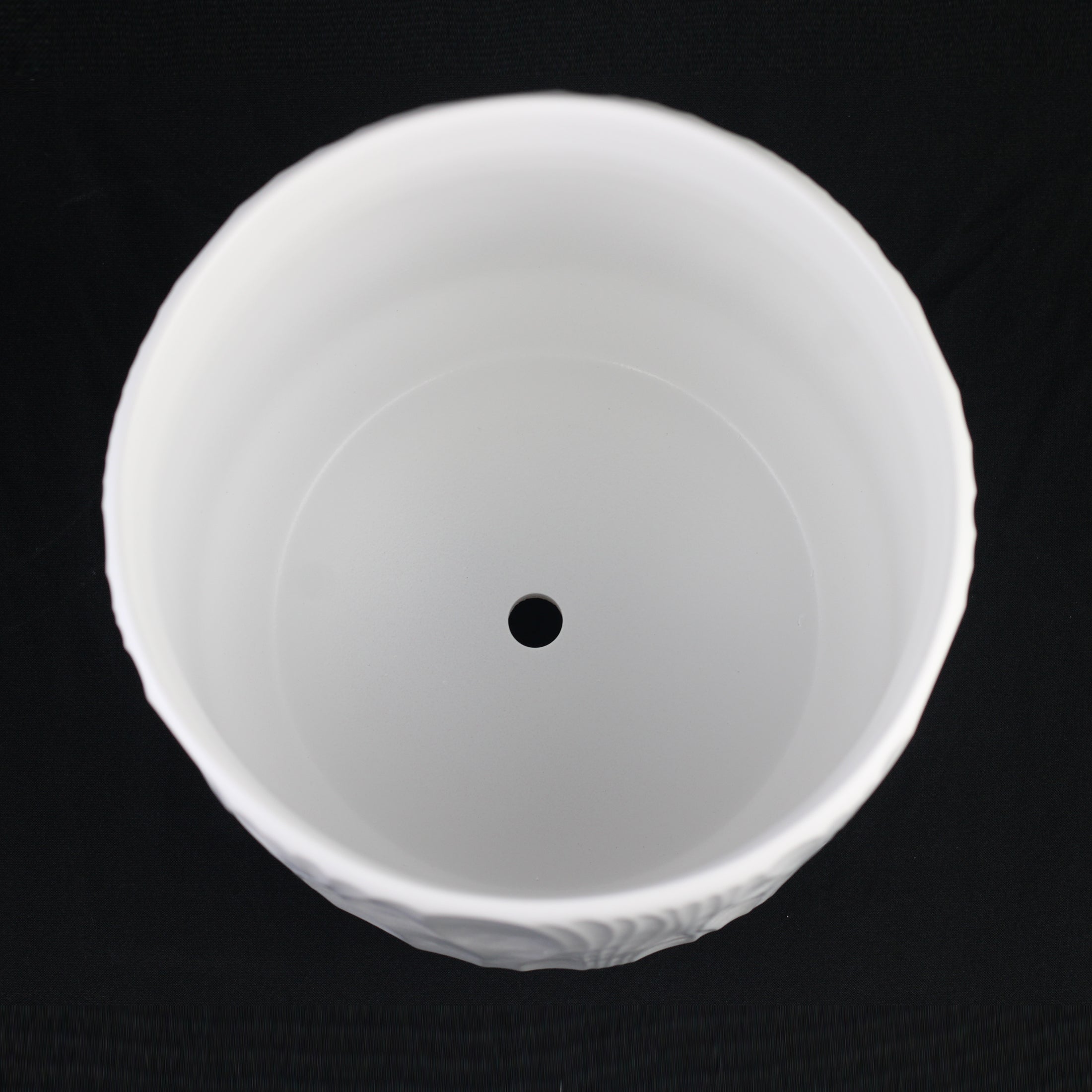 3-Piece White Stoneware Planter Pot Set with Embossed Texture